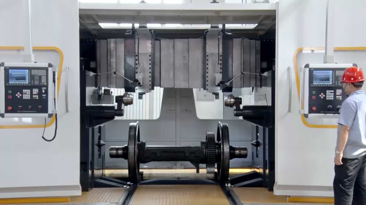 CSK-8011 CNC 門(mén)式數(shù)控車輪車床